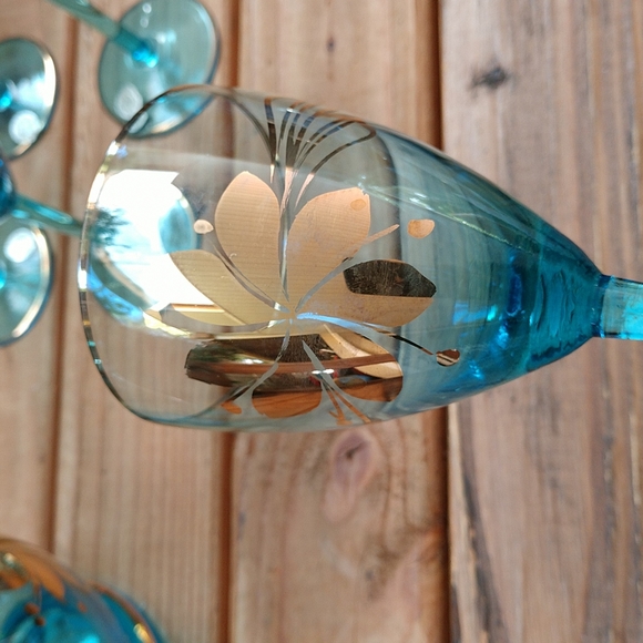 VTG Romania Blue Aqua Decanter & 5 Cordial Glass - Picture 5 of 16